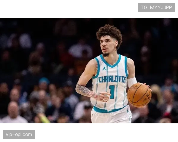 黄蜂终结对国王多年连败 拉梅洛鲍尔上半场20分奠定基调